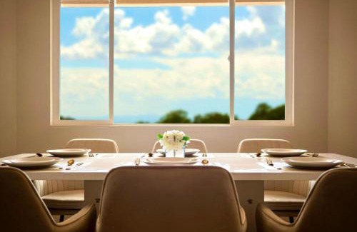 Placitas Villa | Luxury of the Ritz set in the National Forest
