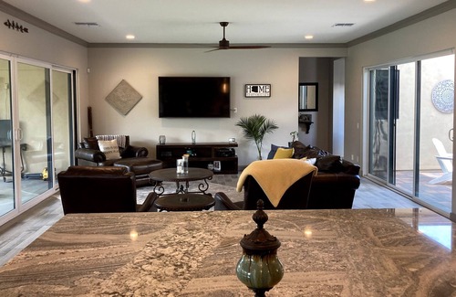 South Mountain House | Luxury on the Mountain in the overlooking the valley! Superbowl LVII 2023