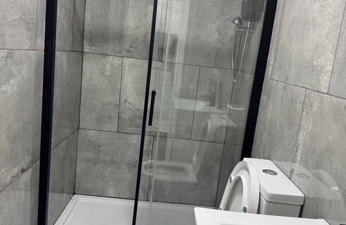Luton Apartment | Luxury One Bedroom Apartment in Luton