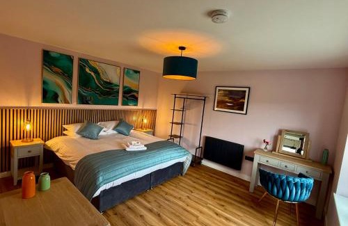 Glengrasco House | Luxury One Bedroom Cabin - Heatherbank Cabin