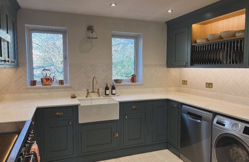 Headington House | Luxury Penthouse on Cuckoo Lane - 15 minutes from Central Oxford!