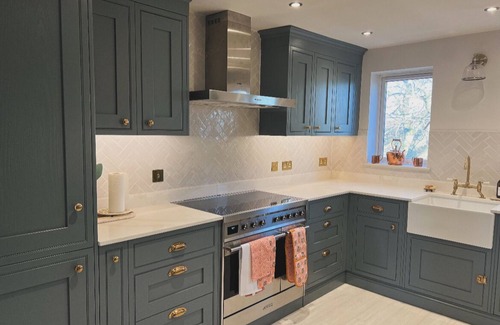 Headington House | Luxury Penthouse on Cuckoo Lane - 15 minutes from Central Oxford!