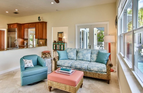 Coury House | Luxury pool home, quick ocean access, high-end kitchen, WI-FI, kayaks & bikes