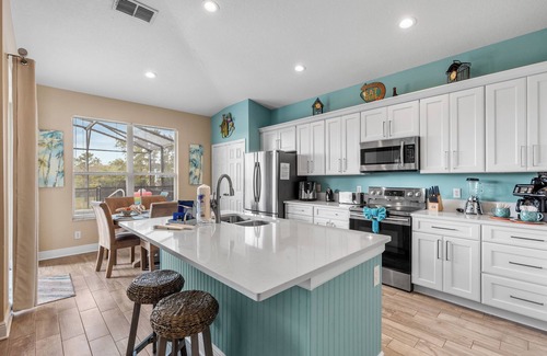 Windsor Palms House | Luxury Pool Home-5 MILES TO DISNEY-Windsor Palms Resort, POOL HEAT INCLUDED!