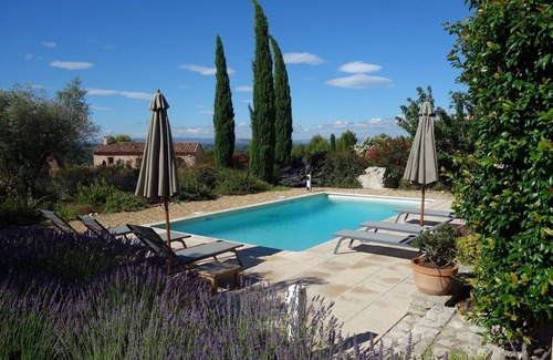 Saumane-de-Vaucluse Villa | Luxury Provence Villa | Villa Saumane | 4 Bedrooms | Private Pool | Perfect for.