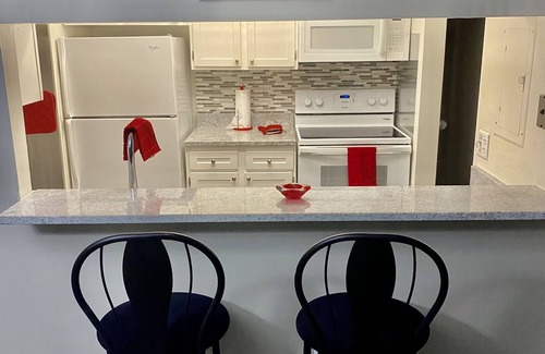 Downtown Detroit Apartment | Luxury Red