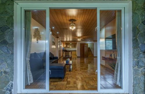 Baguio Apartment | Luxury Residence #1 Camp John Hay nr Eco Trails