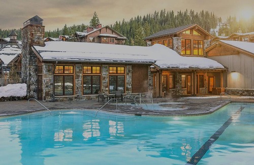 Truckee Villa | Luxury Resort 2Bedroom-A Northstar Lodge ski in/out 2023-24
