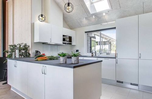 Hvidbjerg Strand House | Luxury Retreat by Hvidbjerg Beach - By Traum Ferienwohnungen