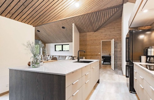 Hals House | Luxury Retreat with Spa - By Traum Ferienwohnungen