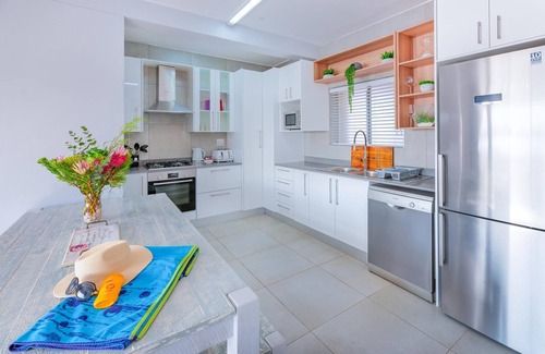 Port Owen Apartment | Luxury Riverside Getaway | Balcony | Pool