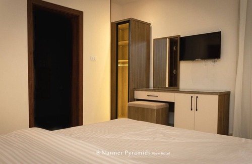 Al-'Umraniyah Bed & Breakfast | Luxury room few steps away from The Great Pyramids