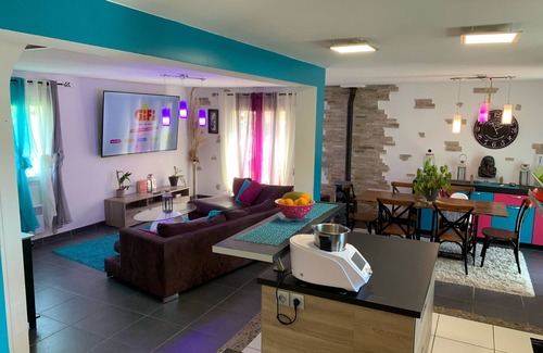 Coatroual House | Luxury rooms with swimming pool