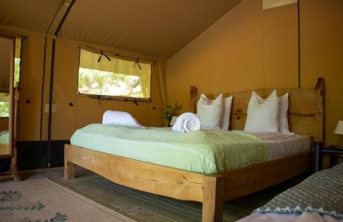 Varen House | Luxury safari hideaway with idyllic natural pool