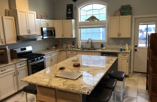 Fort Monmouth House | Luxury seaside home, ocean block, centrally located