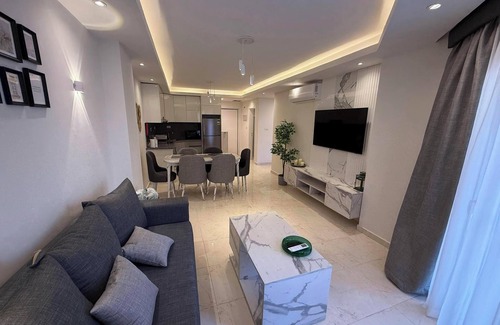 Al Ahyaa Apartment | Luxury Selena Bay Apartment- Private Beach, Kite School & 5 Pools!