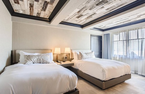 Avon Resort | Luxury Ski in and out room @Ritz-Carlton