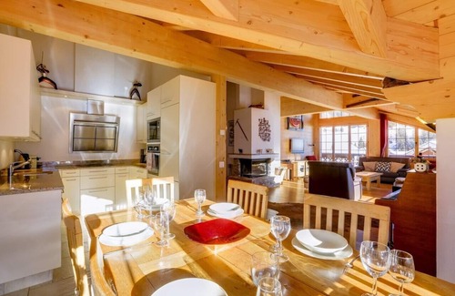Val d'Illiez Apartment | Luxury ski-in/ski-out chalet-style apartment with spectacular views