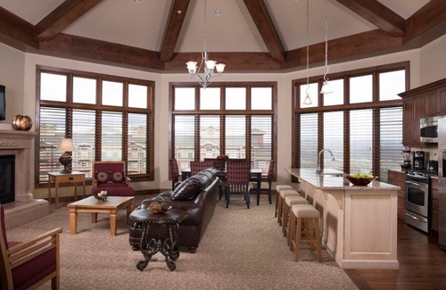 The Timbers Condo | Luxury Ski in/Ski Out 2BR Plus, Avail 3/21/26-3/28/26 only