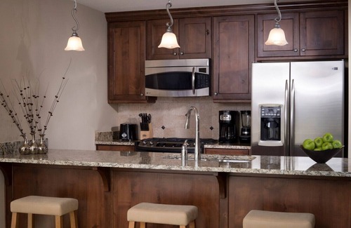The Timbers Condo | Luxury Ski in/Ski Out 2BR Plus, Avail 3/21/26-3/28/26 only