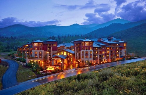 The Timbers Condo | Luxury Ski in/Ski Out 2BR Plus, Avail 3/21/26-3/28/26 only