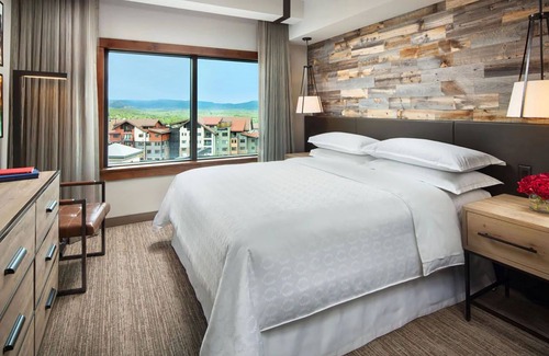 Steamboat Springs Resort | Luxury SKI-IN/SKI-OUT Resort + Amenities. 2BR Suite