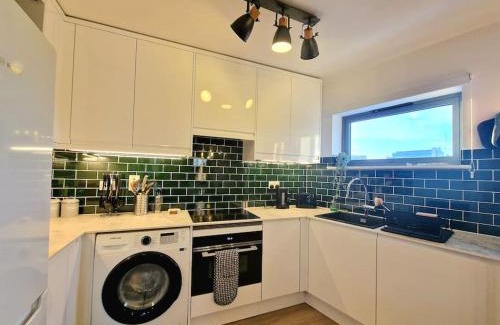 Cambridge Apartment | Luxury Station Apartment by Paymán Club