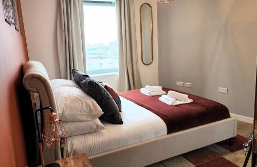 Cambridge Apartment | Luxury Station Apartment by Paymán Club