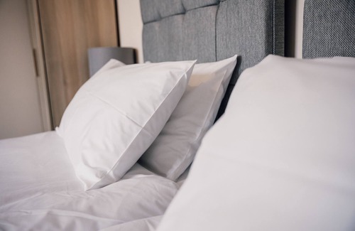 Hundall Bed & Breakfast | Luxury Stay- Garden View Bedroom