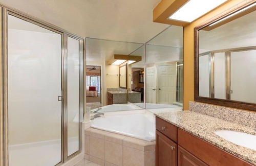 Florida Central Atlantic Coast Resort | Luxury studio - 6 miles from Disney or Universal!