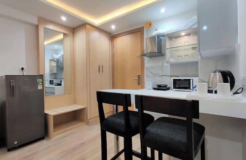Jaipur Apartment | Luxury Studio Apartment with rooftop infinity pool