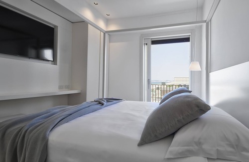 Riccione Hotel | Luxury Suites Collection-Viale Milano 33