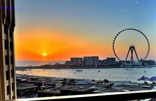 Dubai Marina Apartment | Luxury tower 2 bdr apart in prestigious oceanfront resort Dubai Marina