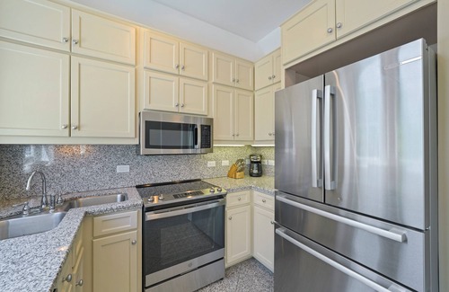 Seaside Cottage | Luxury Townhome w/Rooftop Deck & Gulf Views in Seaside, 2 Adult Bikes!