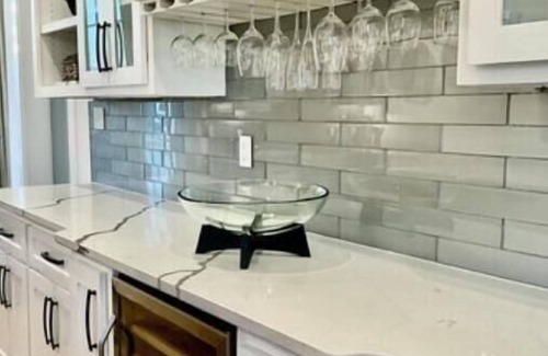 Highlands - Perkins House | Luxury townhome near LSU and L’Auberge Casino