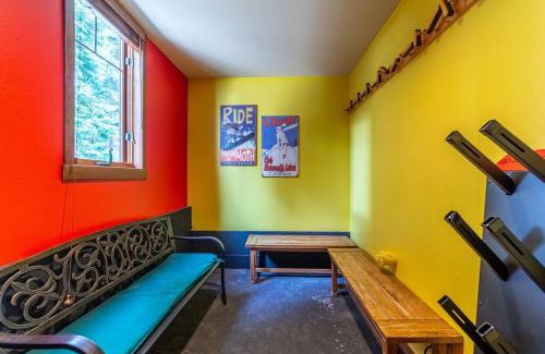 Mammoth Lakes House | Luxury Townhome, Walk to the Village, Wifi, Private Spa & Garage