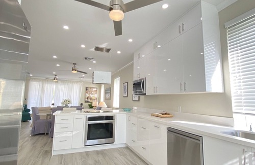 Downtown Nassau House | Luxury townhouse in gated community steps away from the beach and pool