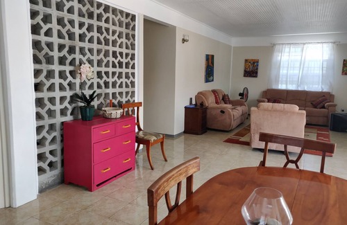 Roseau Apartment | Luxury Tropical Villa Located within the walking distance from Town