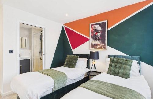 Hendon Apartment | Luxury Two Bed Sleeps 7 6 beds