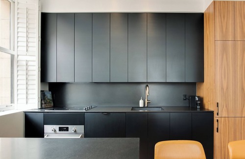 Old Montreal Apartment | Luxury two bedroom corner unit - Old Montreal - Parking Included