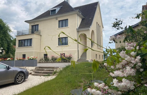 Gevigney Villa | Luxury villa pool for 20 people