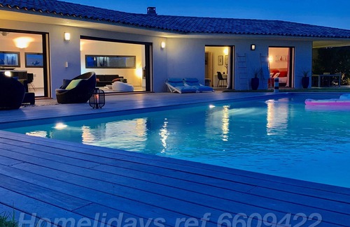 Santa Giulia Villa | LUXURY VILLA 240m2 * Santa Giulia SEA 180 5 STARS CLASSIFIED