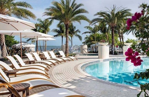 Rock Harbor Villa | Luxury Villa by the Ocean | Pool & Resort