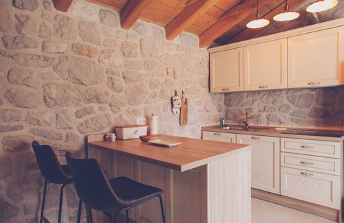Gabonjin House | Luxury Villa DELUXE with pool and sauna