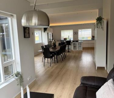 Hveragerdi Villa | Luxury Villa Dynskogar Hveragerdi