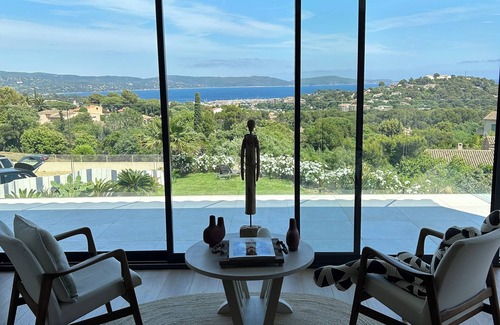 Cavalaire-sur-Mer Villa | Luxury villa with magnificent sea view