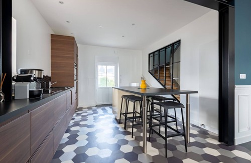 La Baule-Escoublac House | Luxury villa with swimming pool, sleeps 10, Pornichet center