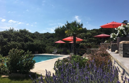 La Roque-sur-Ceze Villa | Luxury villa * with swimming pool in La Roque-sur-Cèze, between Avignon & Uzès