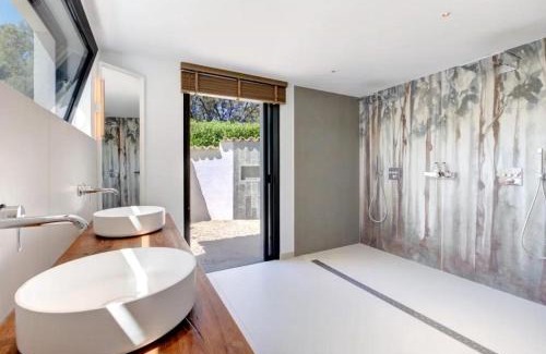 Saint-Paul-de-Vence House | Luxury Villa Near Saint Paul De Vence