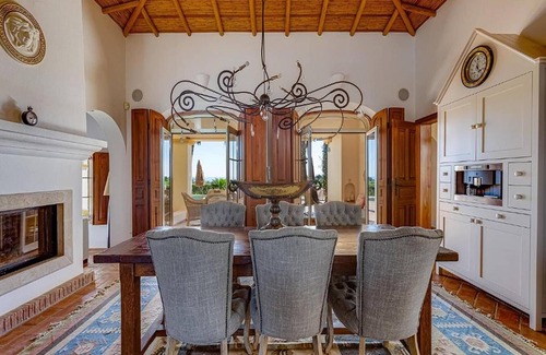 Atalaia Villa | Luxury Villa in Algarve with Pool & Hot Tub